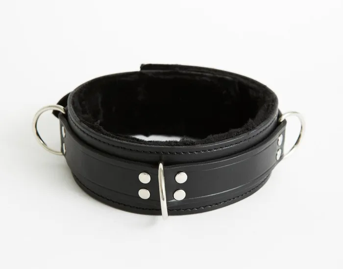 SAX Leather Restraints SAX Leather Fur Lined Collar