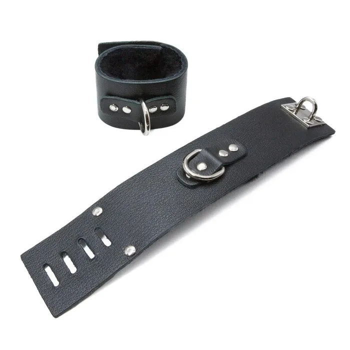 SheepskinLined Wrist Cuffs w DRing The Stockroom Couples