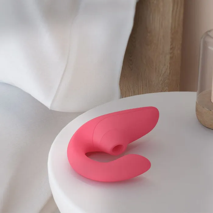 Womanizer Vibrators Womanizer Blend Vibrant Rose