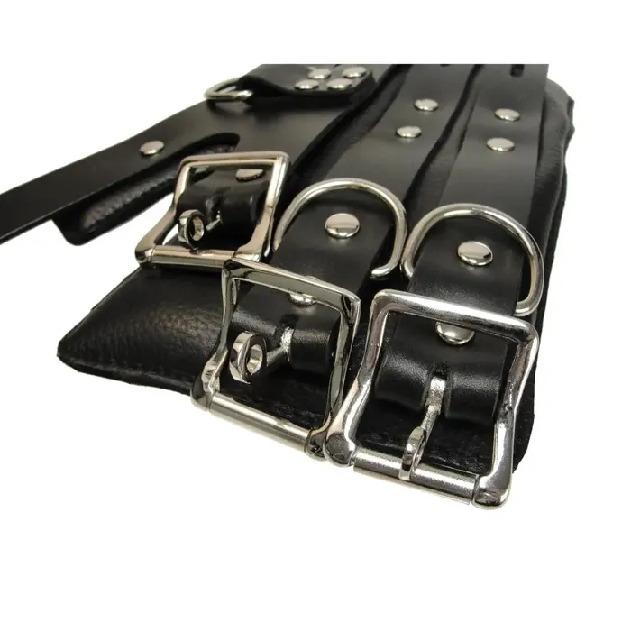 Strict Leather Restraints Strict Leather Four Buckle Suspension Cuffs Strict Leather Restraints Strict Leather Four Buckle Suspension Cuffs