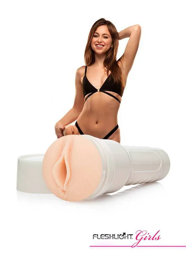 Male Sex Toys Fleshlight Fleshlight Girls Riley Reid Utopia Custom Pussy Masturbator Male Sex Toys Fleshlight Fleshlight Girls Riley Reid Utopia Custom Pussy Masturbator