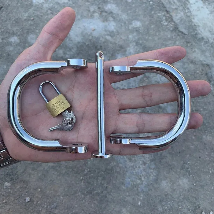 Multisized Steel Shackles Oxyshop Vibrators