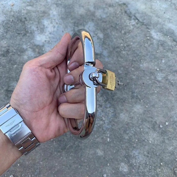 Multisized Steel Shackles Oxyshop Vibrators